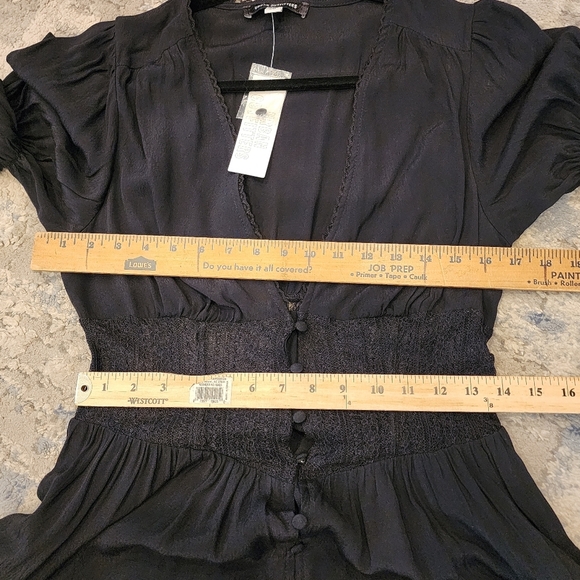 NWT Urban Outfitters Black Lace Romper Viscose Size Medium. - Picture 8 of 16